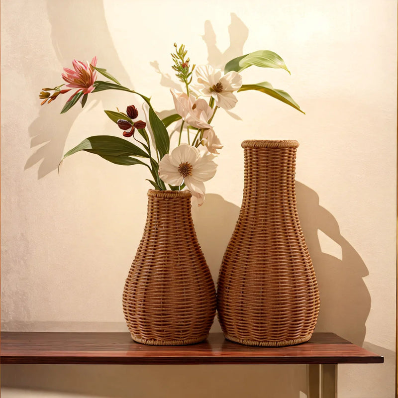 Rustic Hand-Woven Rattan-Style Decorative Vase_Volaia