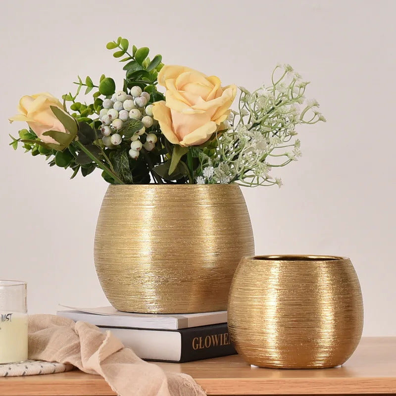 Elegant Gold-Plated Ceramic Succulent Vase - Volaia